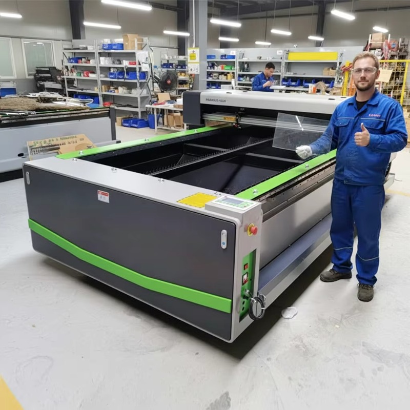 Industrial Laser Cutters - Özelleştirilmiş Tek Başlıklı CO2 Lazer Kesici