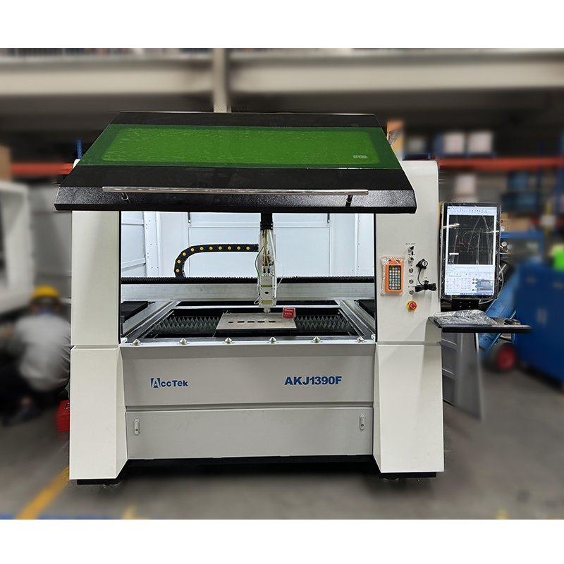 JINAN CNC Sanayi Ekipmanları R - Industrial Fiber Laser Cutting Machine incelemesi ve fiyatı