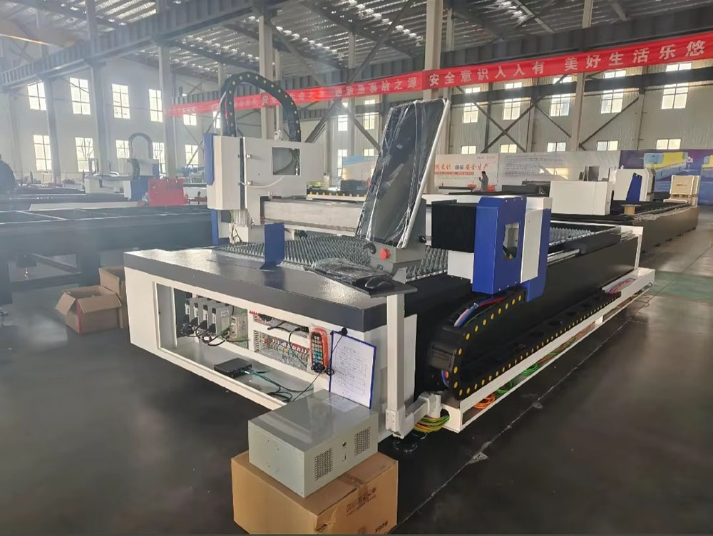 Endüstriyel 3000W CNC Fiber La - Industrial Fiber Laser Cutting Machine incelemesi ve fiyatı